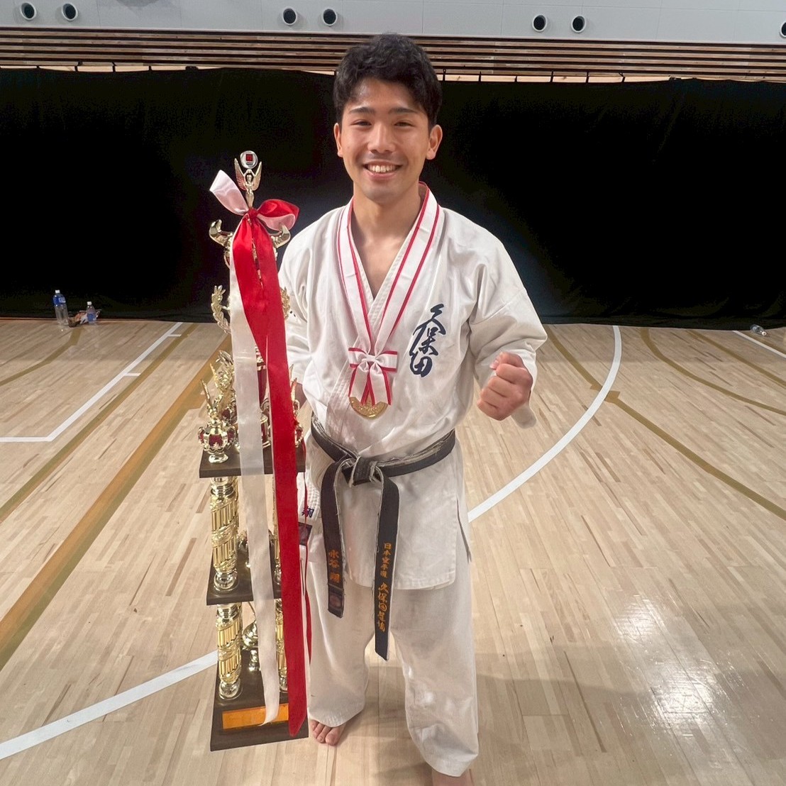 フルコンタクト空手の国際大会で優勝！